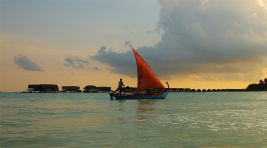 Cocoa home boat